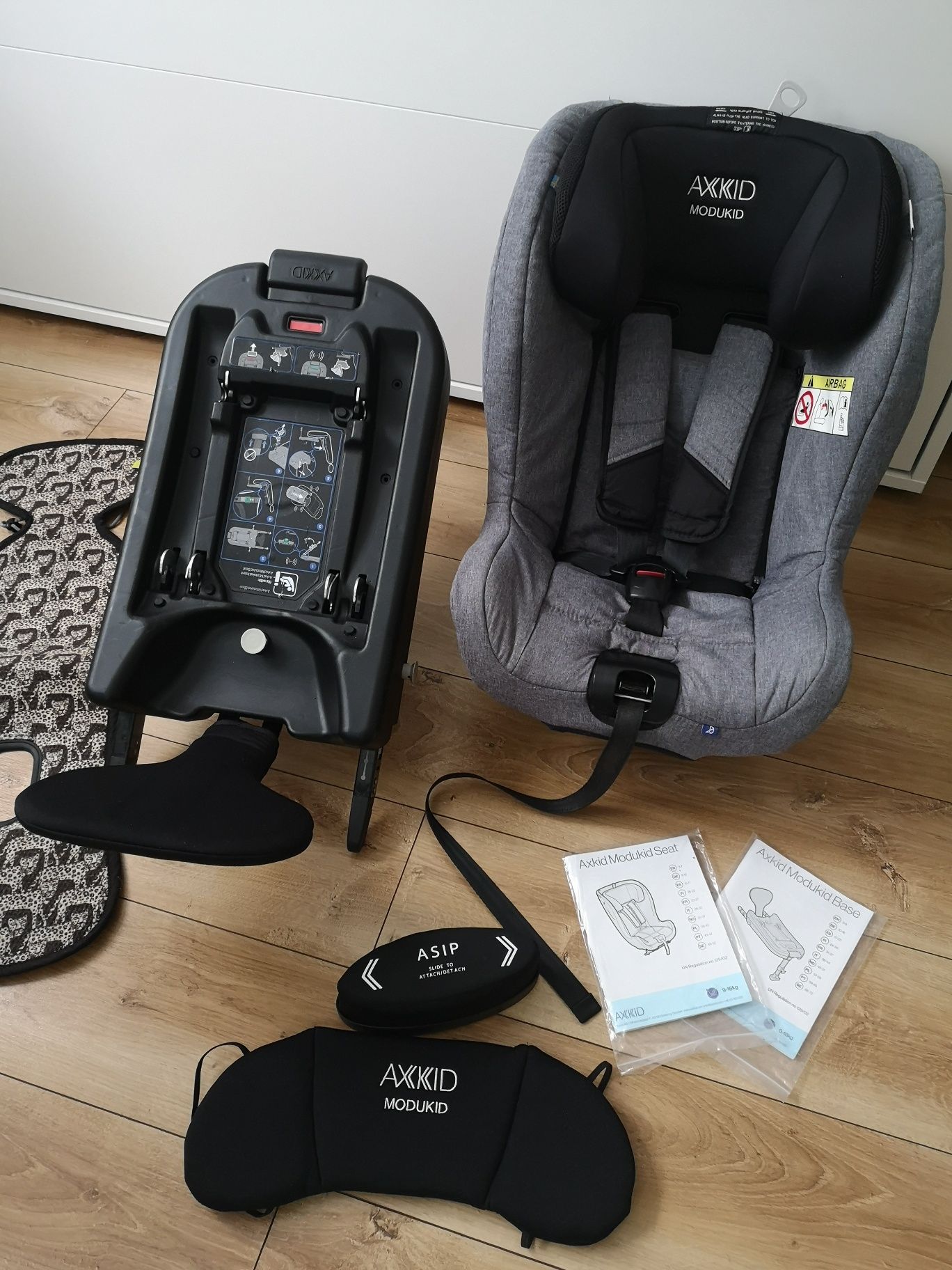 Fotelik samochodowy axkid modukid z bazą - ISOFIX 0-18kg