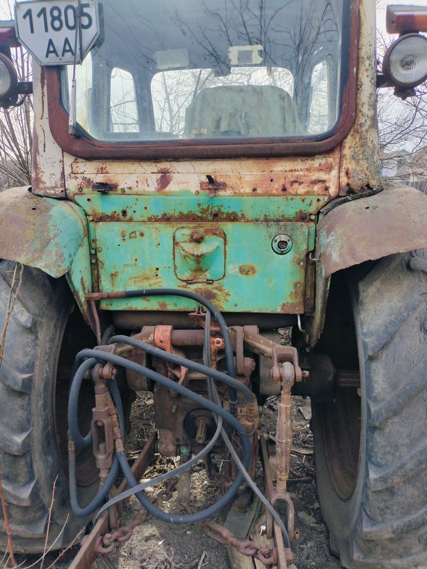 Продам ТРАКТОР  ЮМЗ  6
