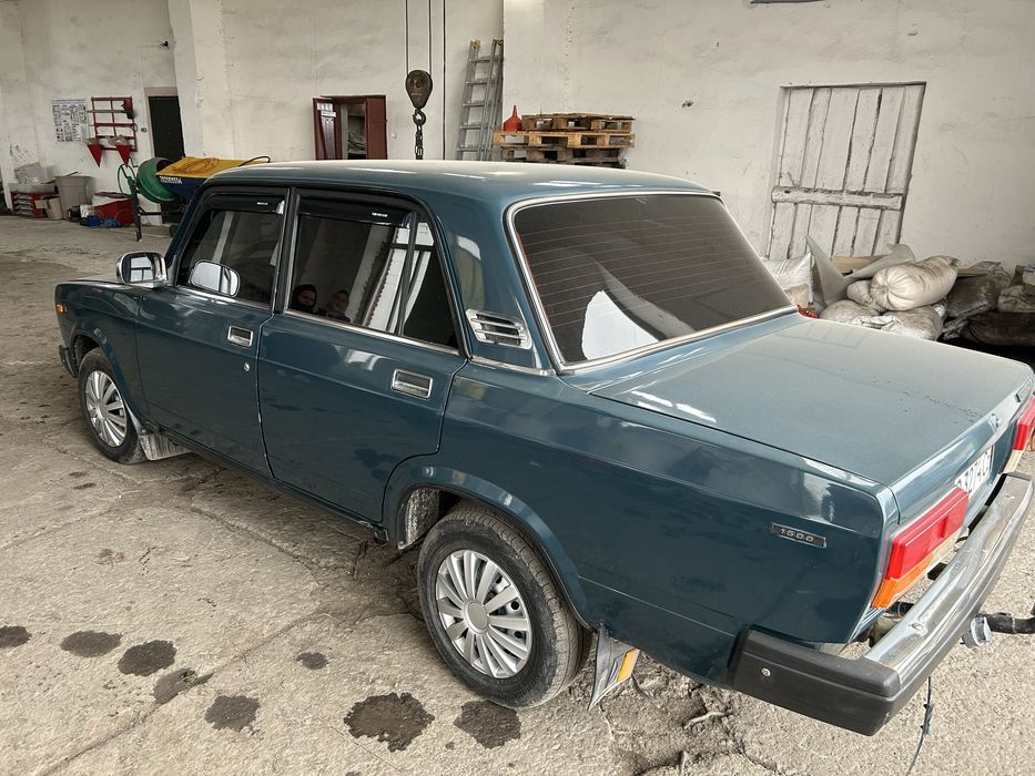 Продам автомобіль ВАЗ 2107 2003 року