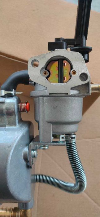 Карбюратор двухтопливный с редуктором для генератора 168F, 170F.