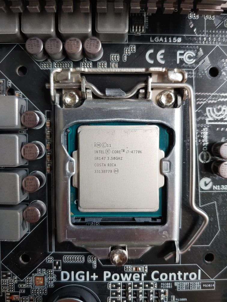 Комплект s1150: Intel Core i7 4770k, Asus Gryphon Z87, Deepcool S40