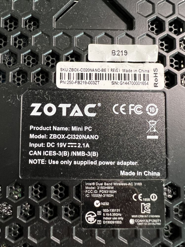 Zotac CI320 nano  Intel N2930 4GB RAM WiFi BT