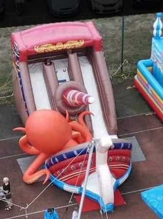 Plac Zabaw, zjeżdżalnia dmuchana, Kraken, dmuchaniec, zamek dmuchany