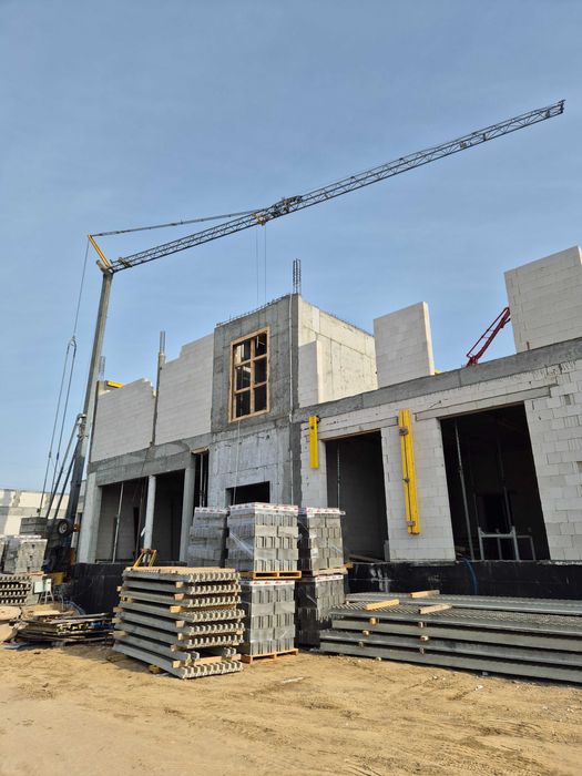 Żuraw Dźwig Budowlany WYNAJEM Wypożyczalnia żurawi na każdą budowę