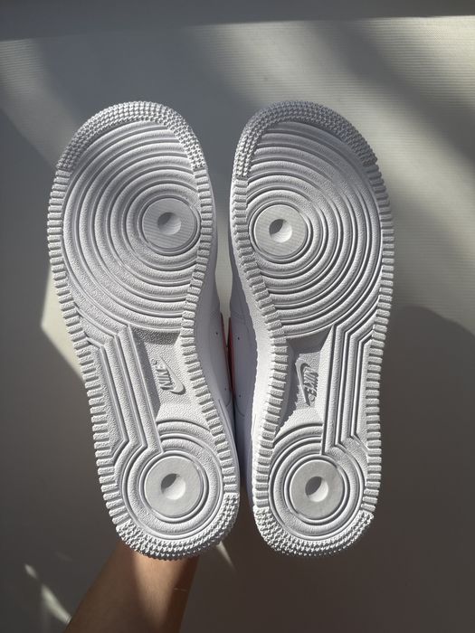 Оригинал 100% / Кожаные кроссовки Nike Air Force 1 , EUR40