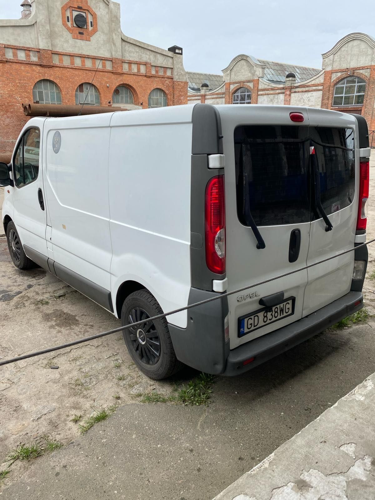 Opel Vivaro 2008 2.0 , 114 KM