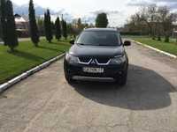 Mitsubishi Outlander XL