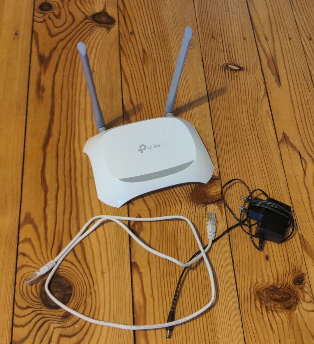 Router TP-Link wr840n
