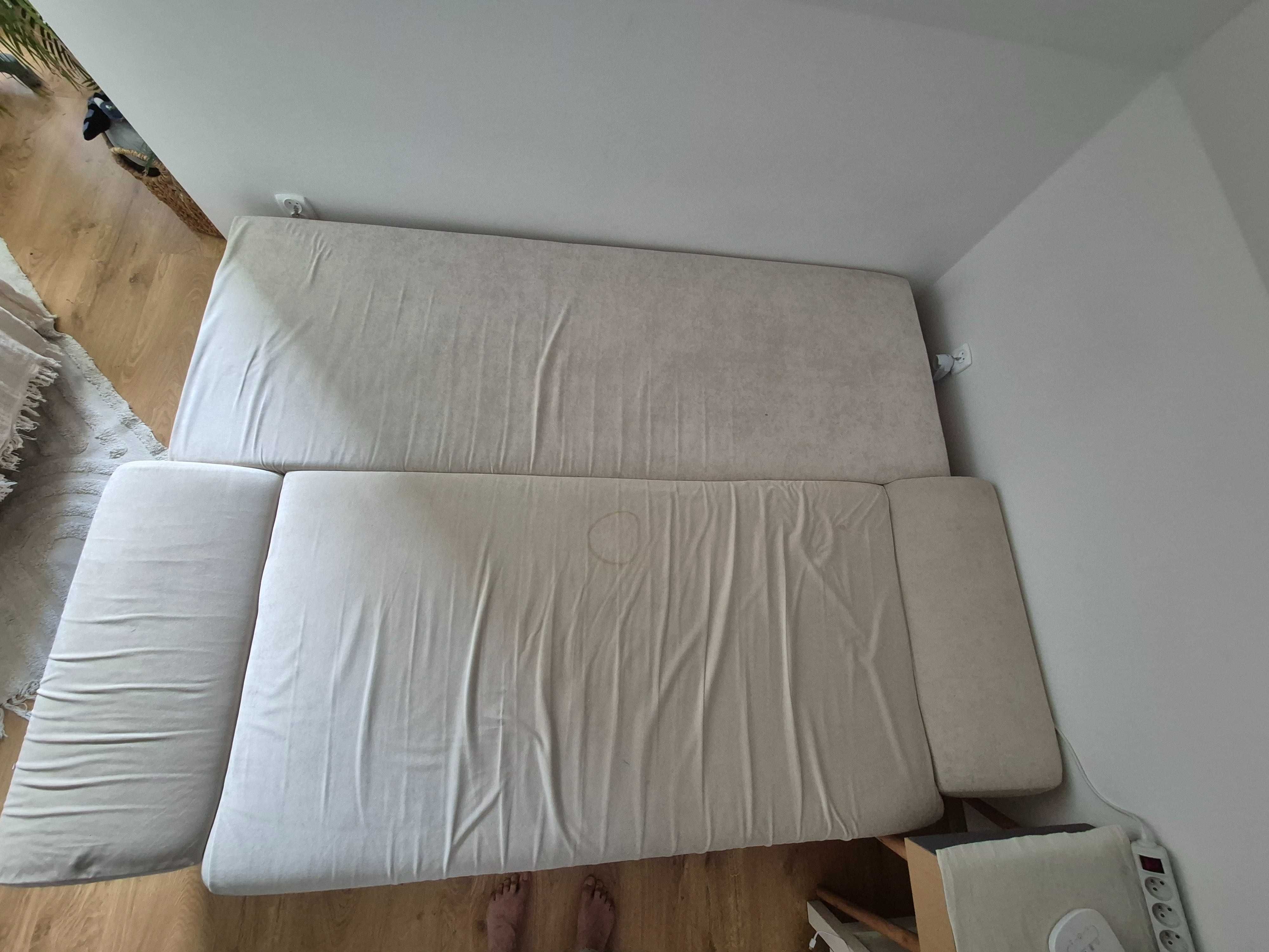 Sofa beżowa 100x220 z funkcją spania i z pojemnikiem na pościel