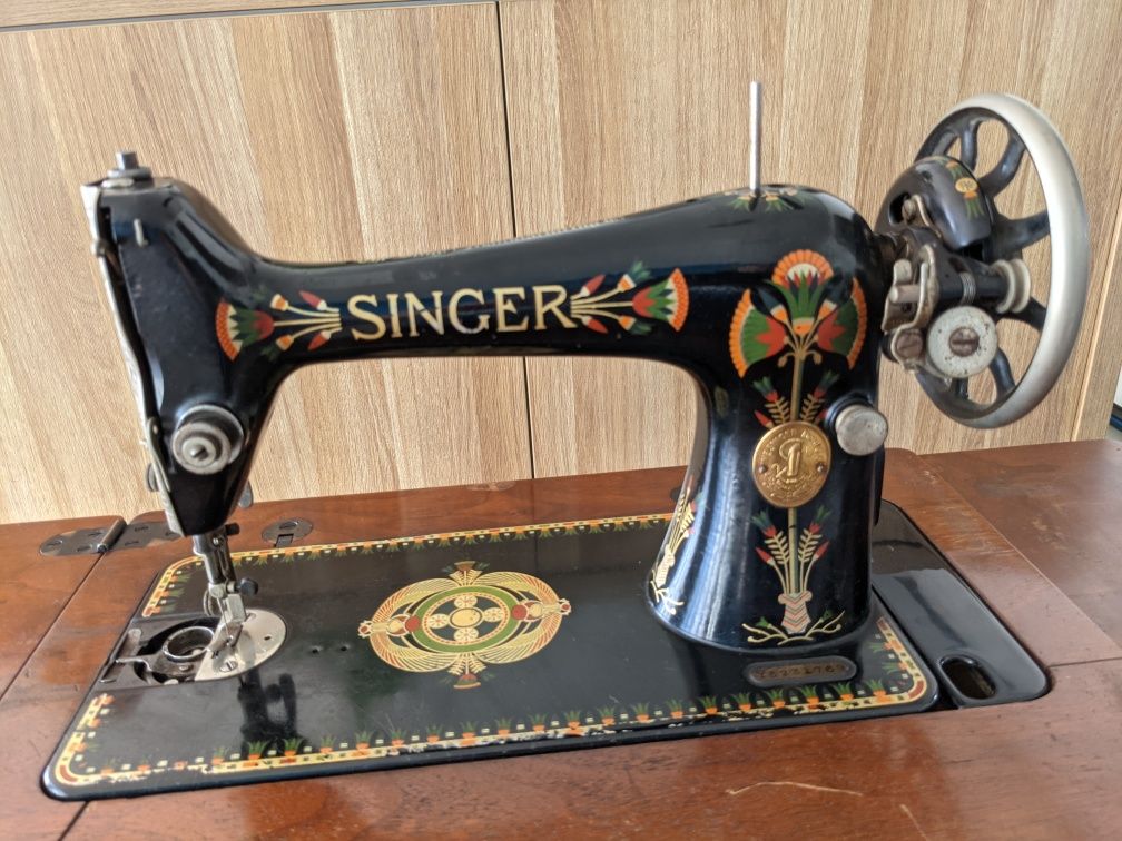 Maszyna do szycia Singer antyk z 1930 roku