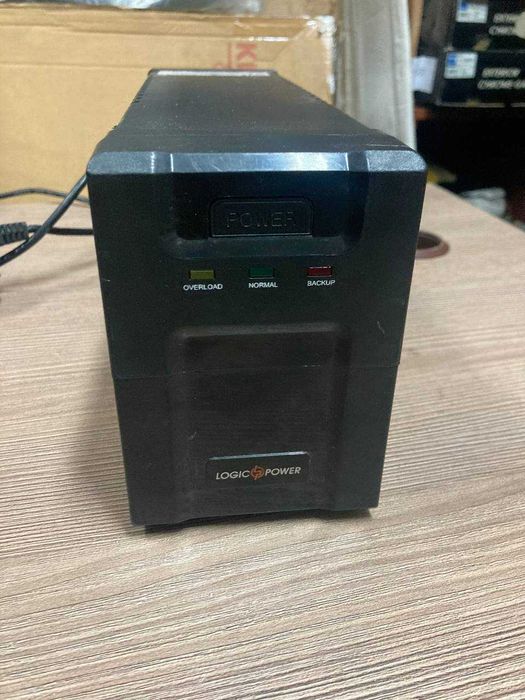 Джерело безперебійного живлення LogicPower lp 650va