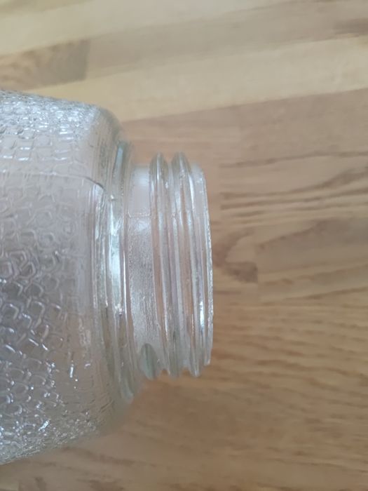 Klosz szklany PRL z gwintem bez uszczelki