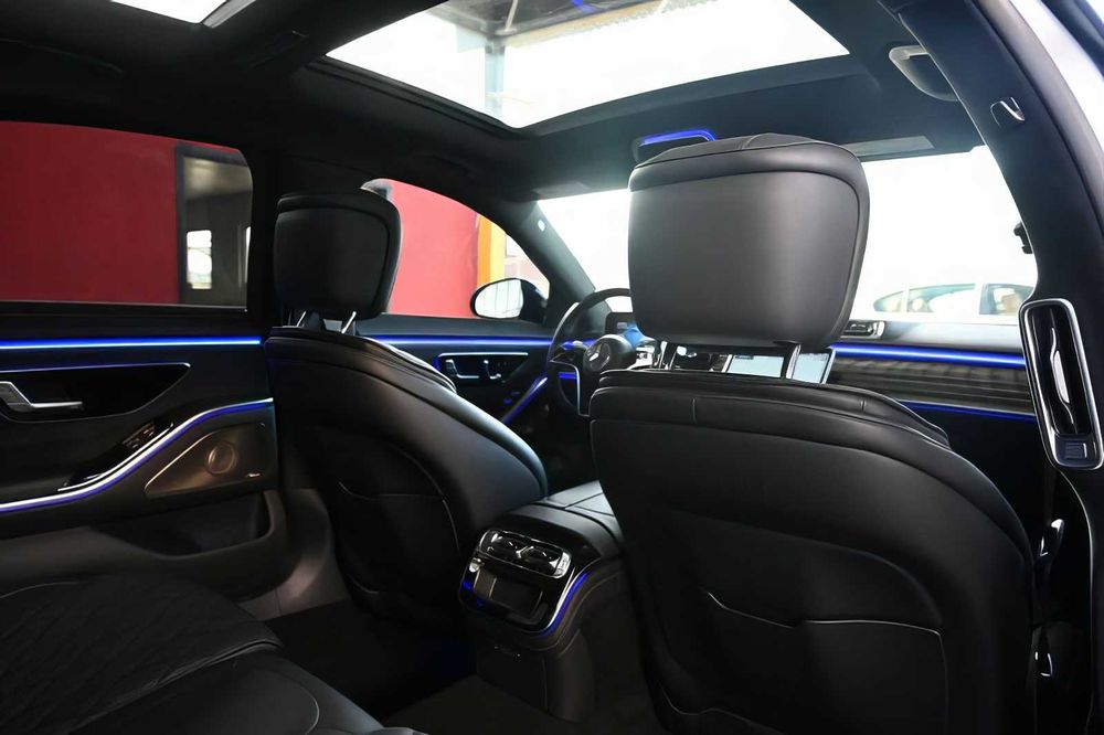Mercedes-Benz S-Class      2024