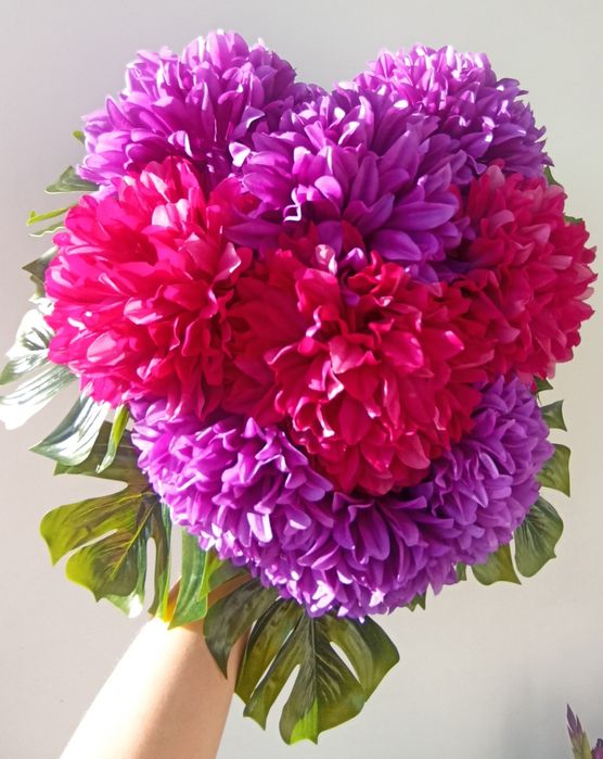 Stroik Serce I Bukiet Do Wazonu – Komplet Premium Na Cmentarz