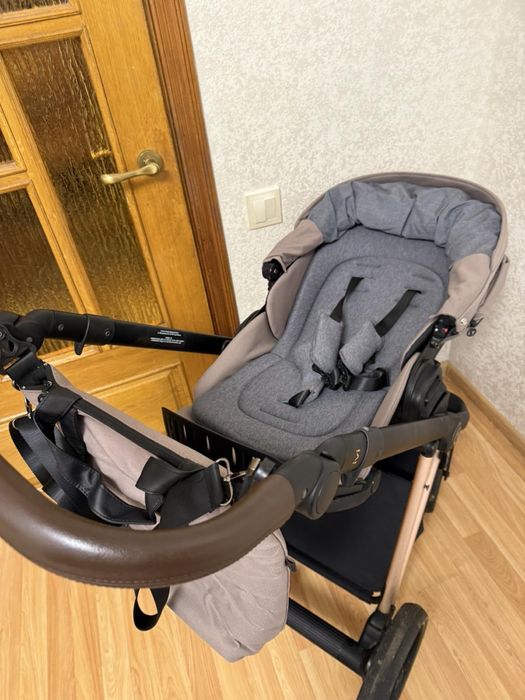 Продам дитячу каляску стан ідеальний