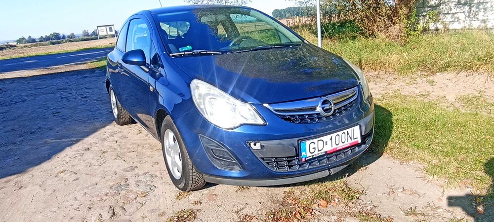 Corsa D lift benzyna niski przebieg klima