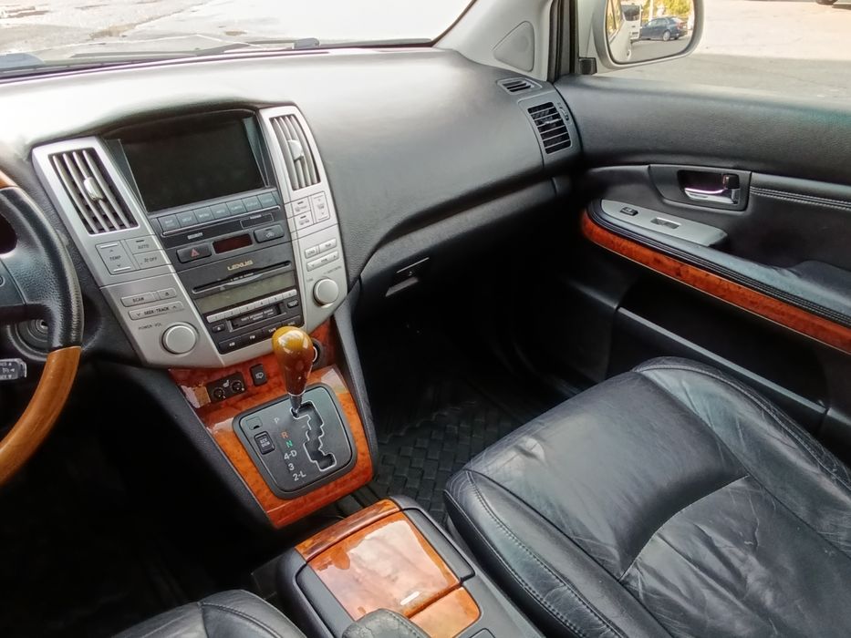 Продам Lexus RX330