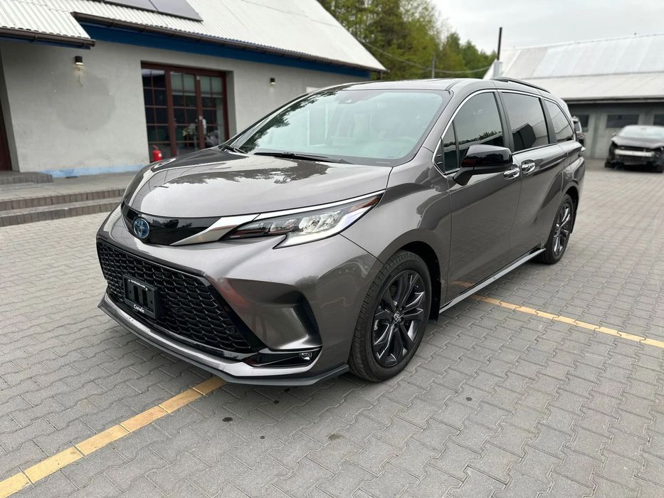 Toyota Sienna Toyota Sienna