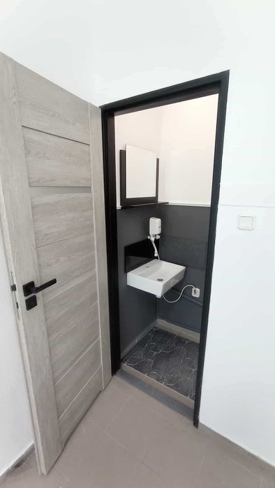 Wynajmę lokal usługowy /handlowy / biuro