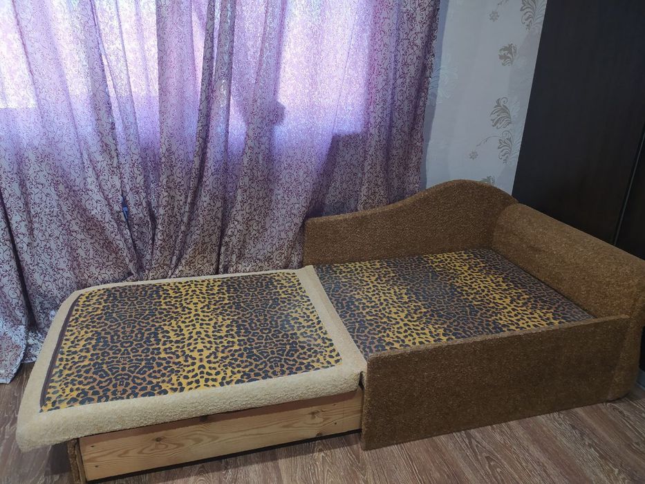 ліжко довжина 180 ширина 90