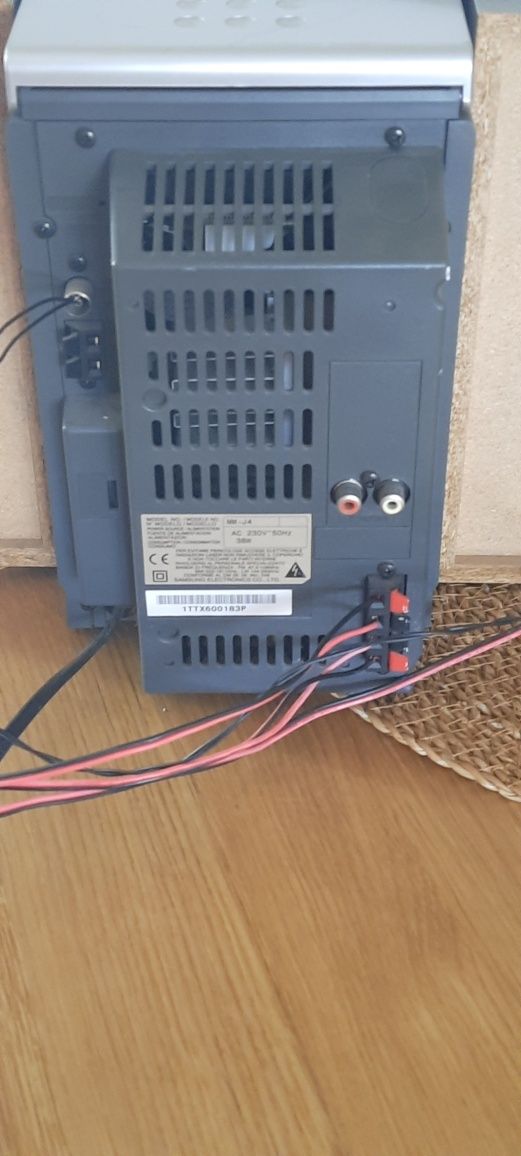 Mini wieża Samsung MM-J4
