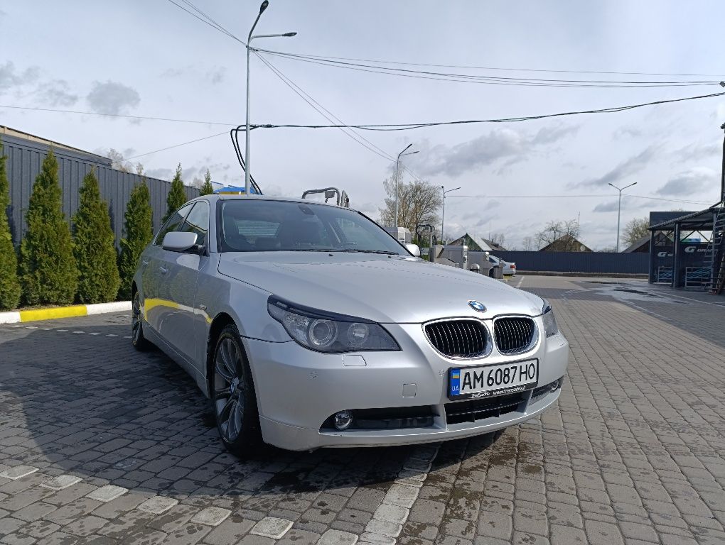 Свіжопригнана BMW e60 ! Максимальна комплектація !