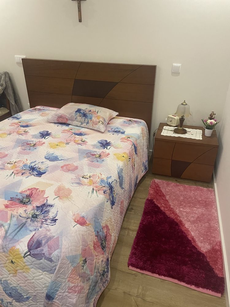 Cama de casal (NOVA)