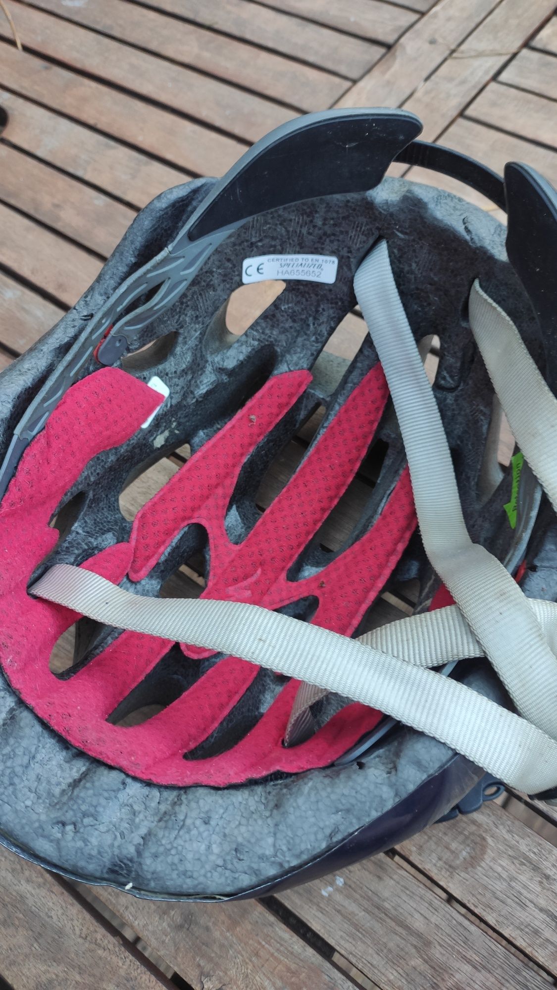 Kask rowerowy Specialized mały