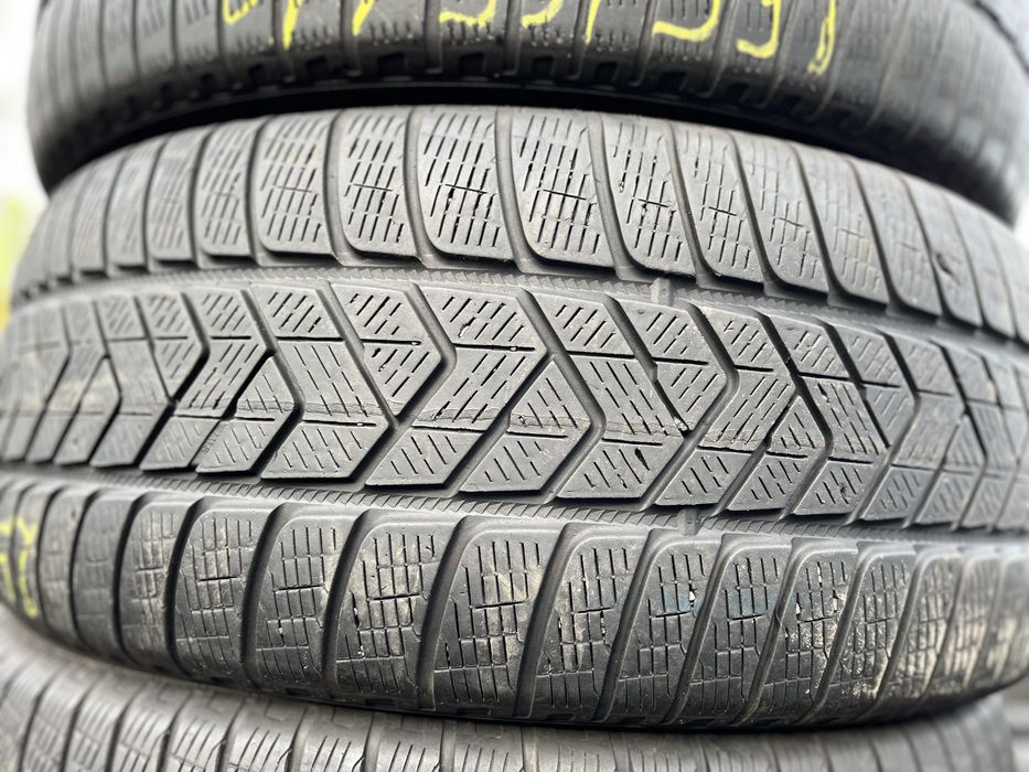 255/55/R19 (зима) Pirelli SottoZero3 Вул.Дружківська 12