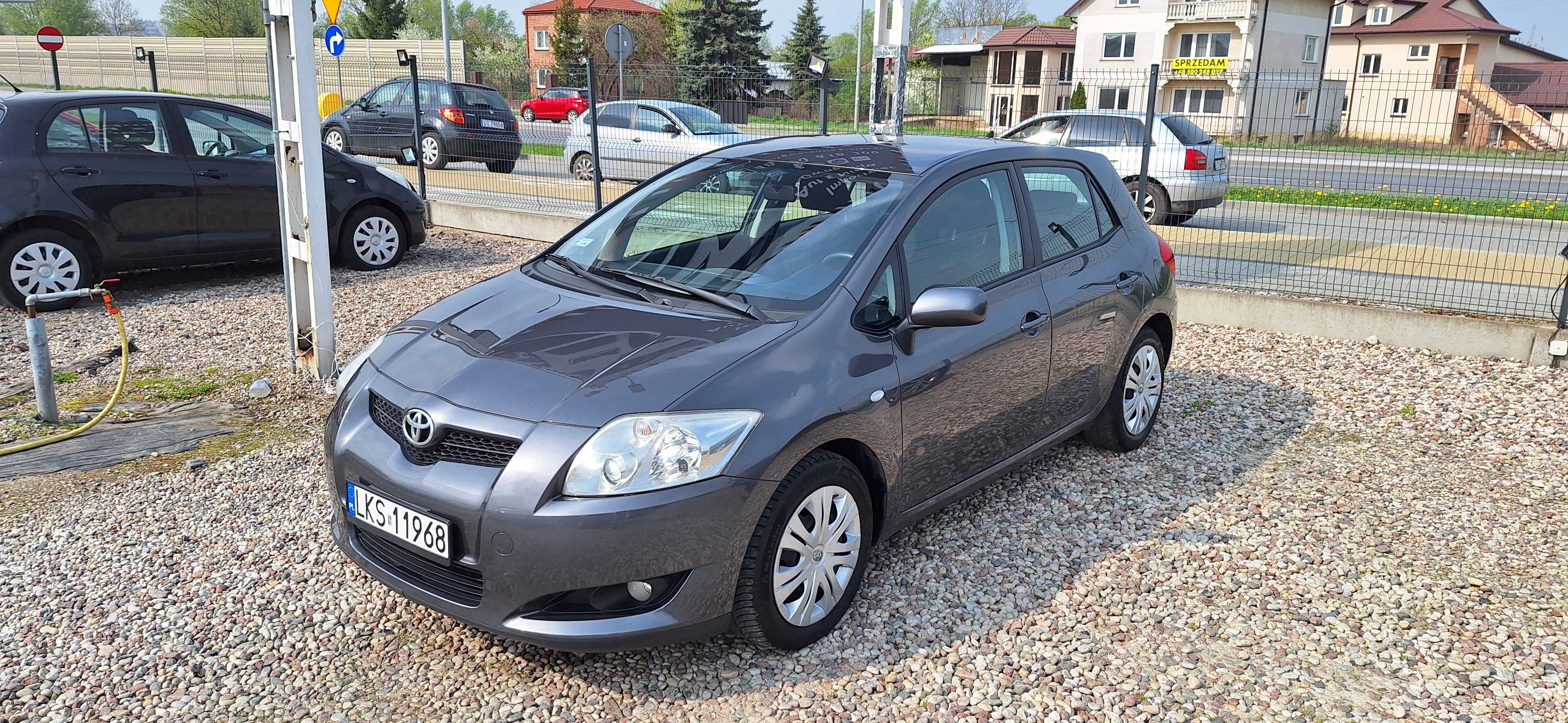 Toyota Auris 2.0 D4D 5 drzwi Klima Tempomat Zadbana