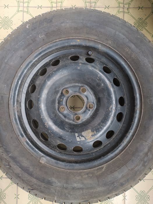 Запаска  БМВ е39  R15 205/65