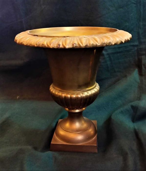 Par de Jarras Latão