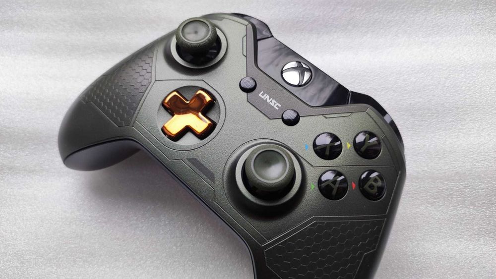 Pad Xbox One Series S X Halo 5 Master Chief BDB Ładny Limitowany