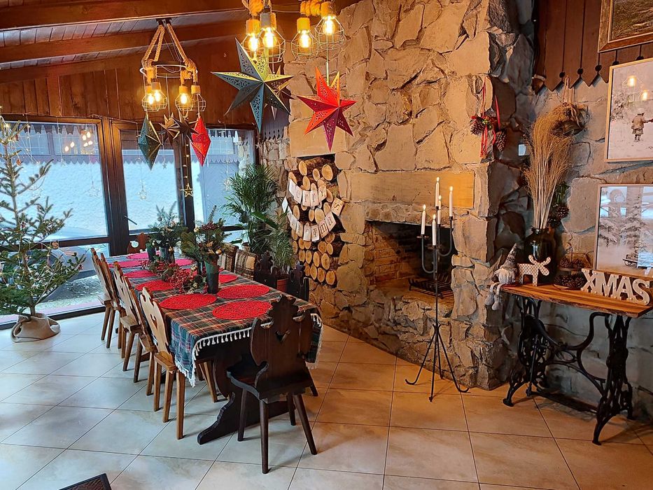 Klimatyczny Dom w lesie z Jaccuzi i Sauną.Imprezy okolicznościowe!