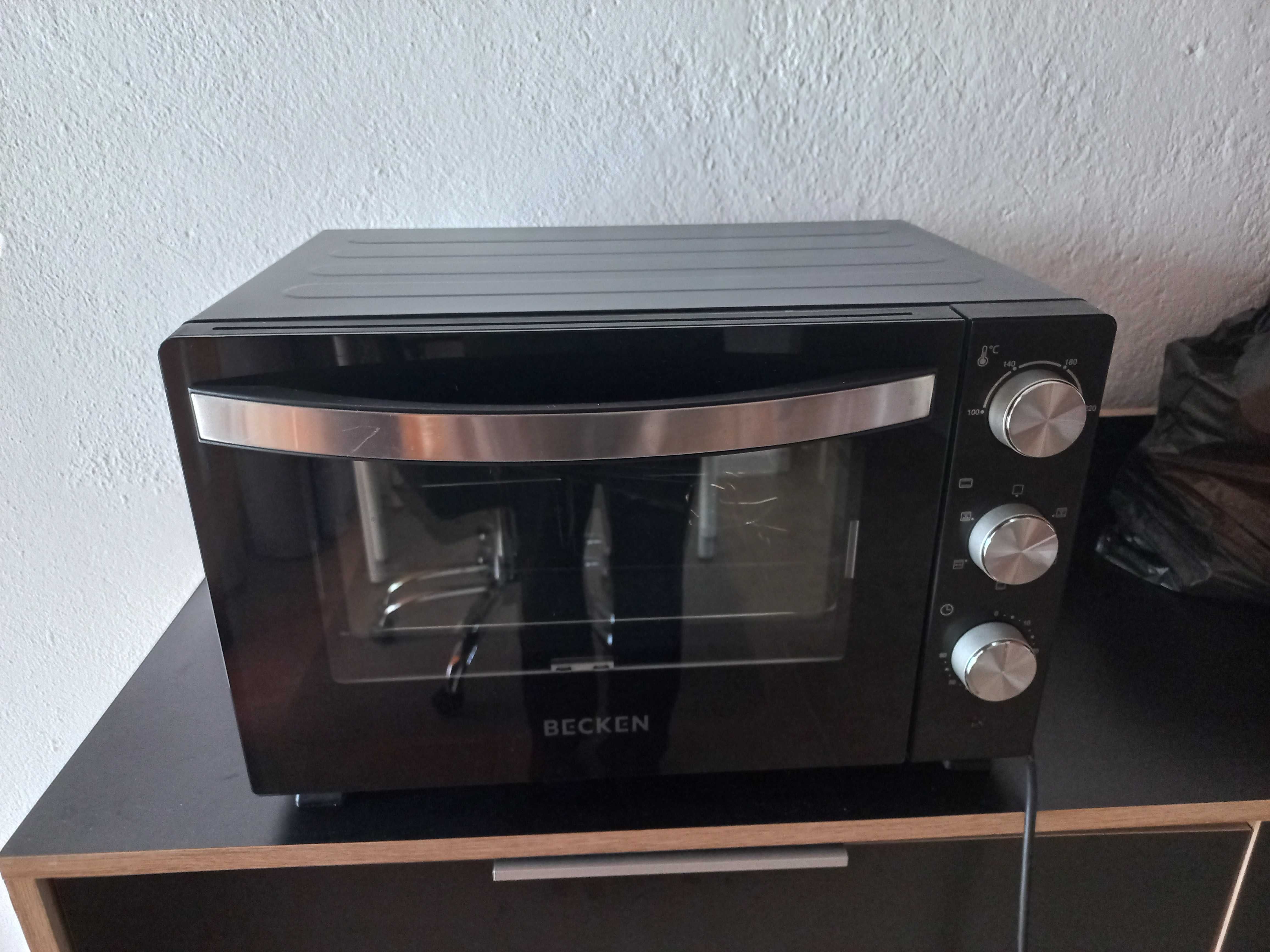 Mini-forno BECKEN BMO4135 (30 L - 1500 W)