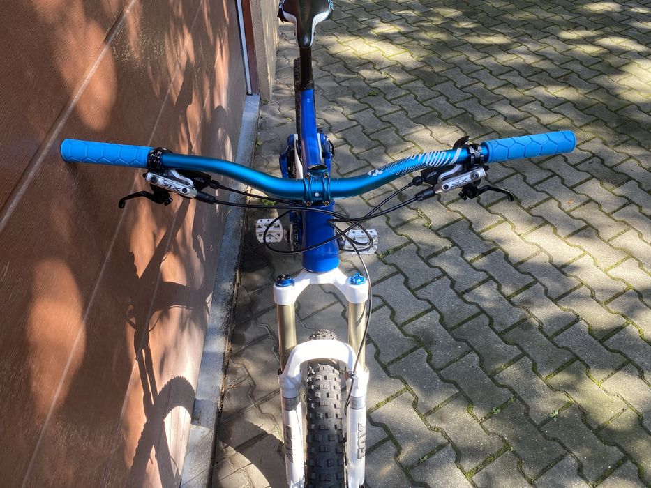 Rower Enduro rama Agang doinwestowany po oełnym serwisie