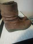 Buty na Koturnie