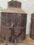 Talhas antigas de armazém e lagar de azeite