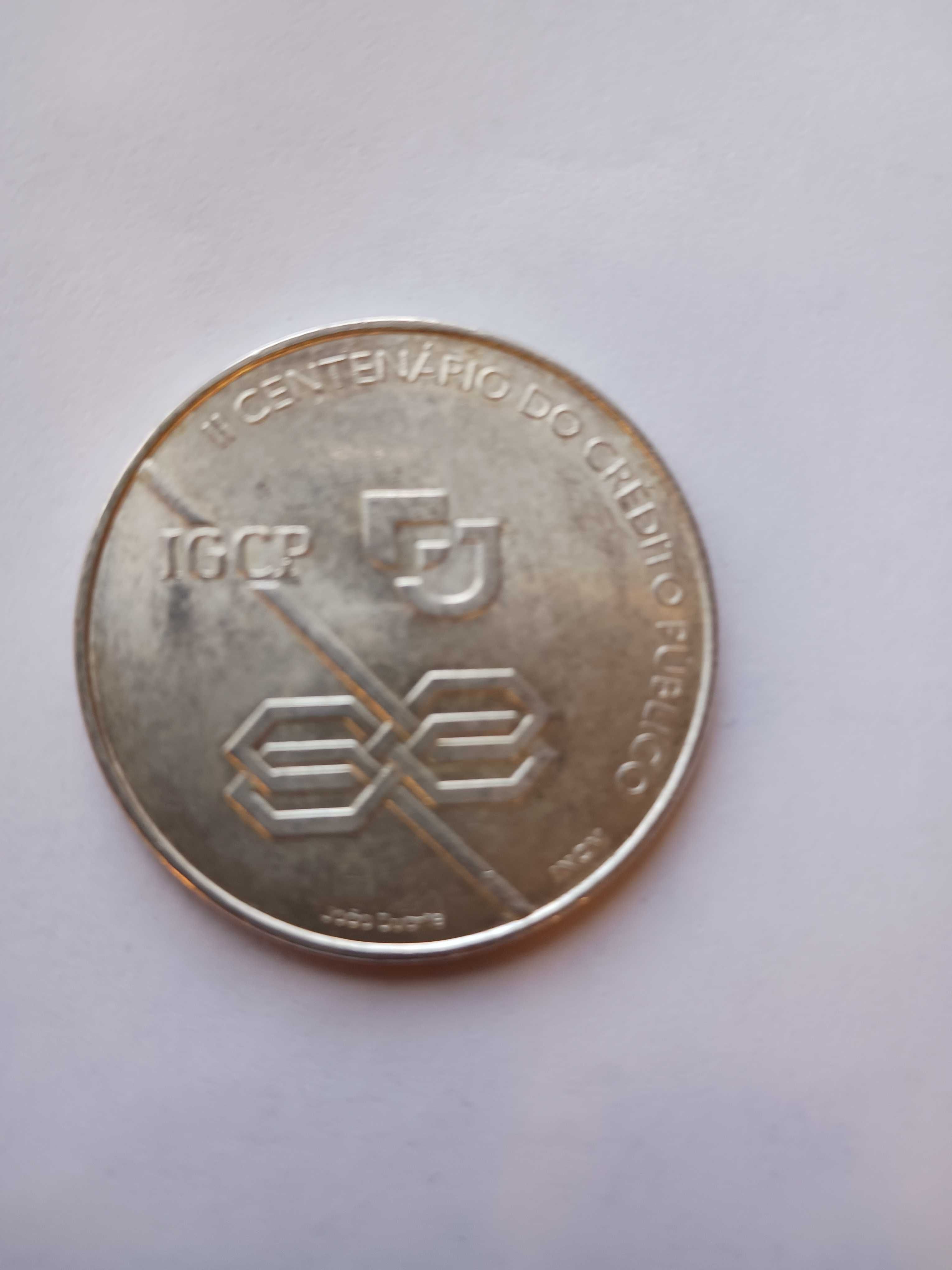 Moedas de escudos