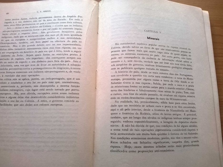 Descrição Económica de Moçambique - C. F. Spence