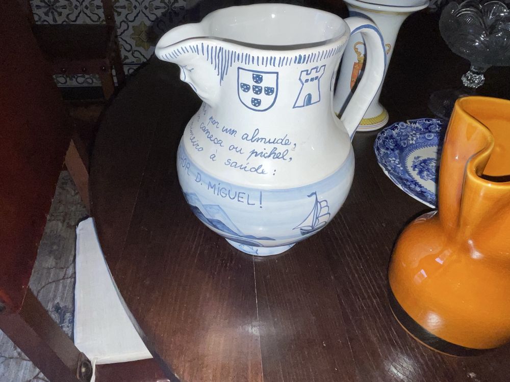 Louça diversa em ceramica e vidro
