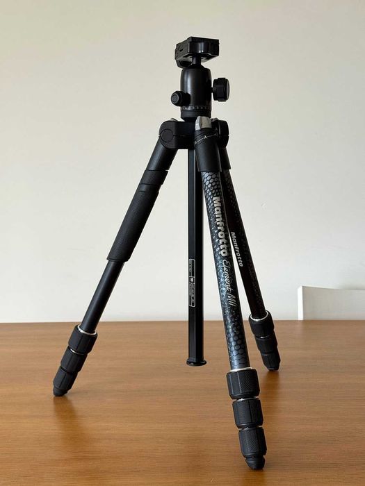 Tripé Manfrotto Element MII M2