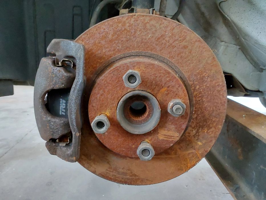 Manga de eixo frente esquerda NISSAN Micra IV (K13)