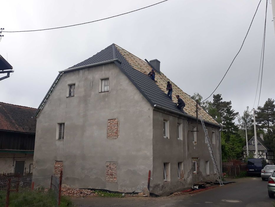 Naprawy dachów, tanio, wolne terminy,  usługi dekarskie