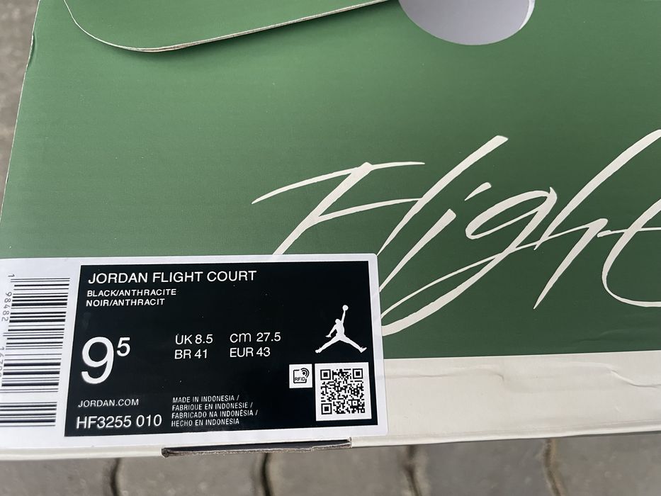 Jordan Flight Court HF3255-010 42-47 у наявності. Оригінал.
