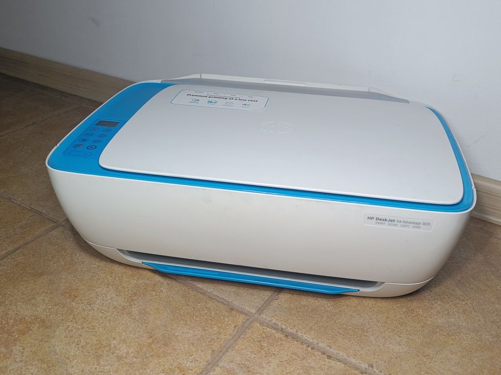 Drukarka HP DeskJet 3635 z pełnymi tuszami