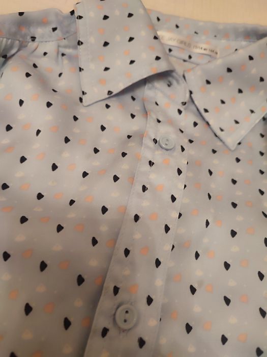 Блузы на девочку, новые только без бирки