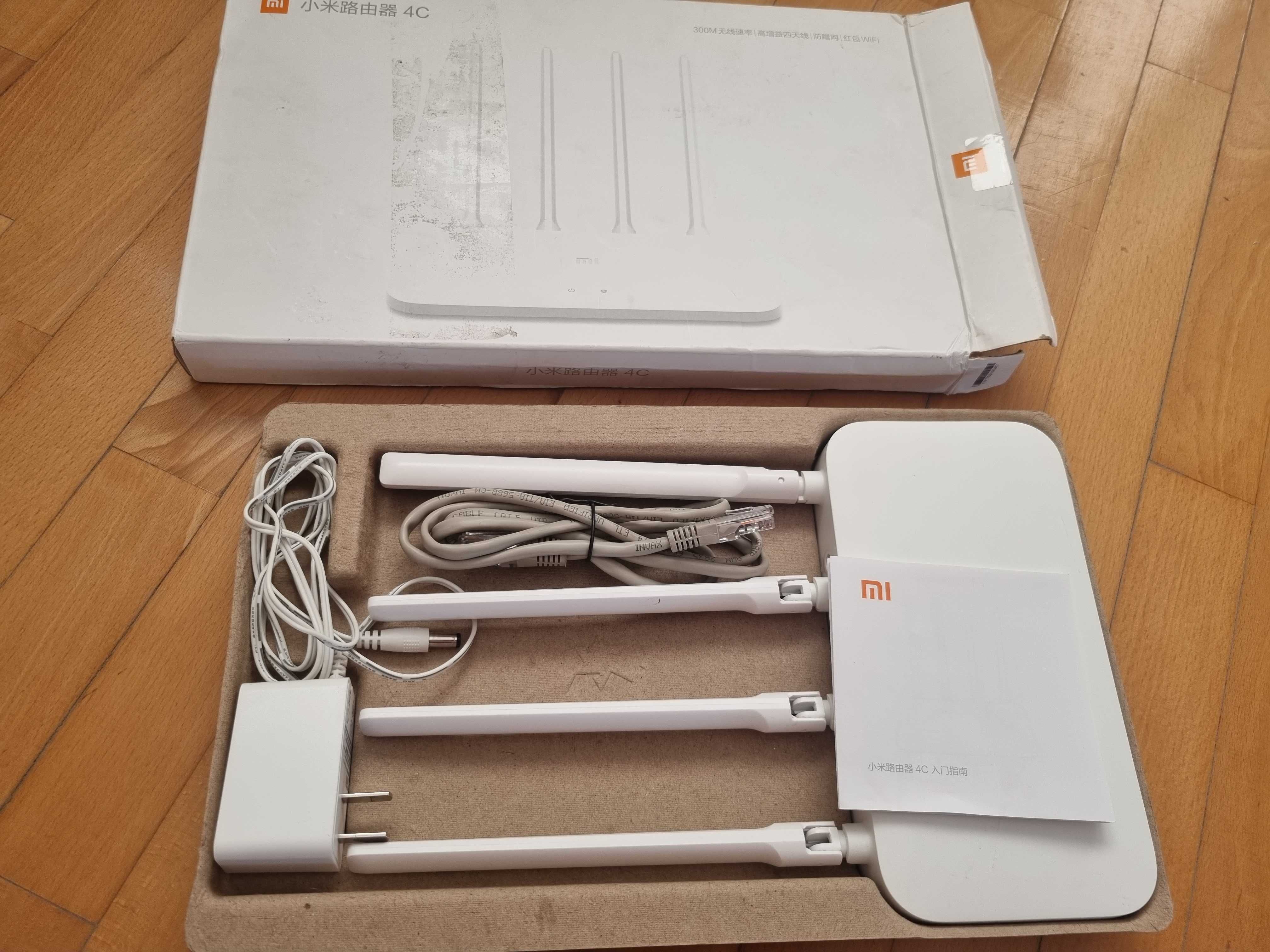 Wi-Fi роутер Xiaomi Mi WiFi Router 4C