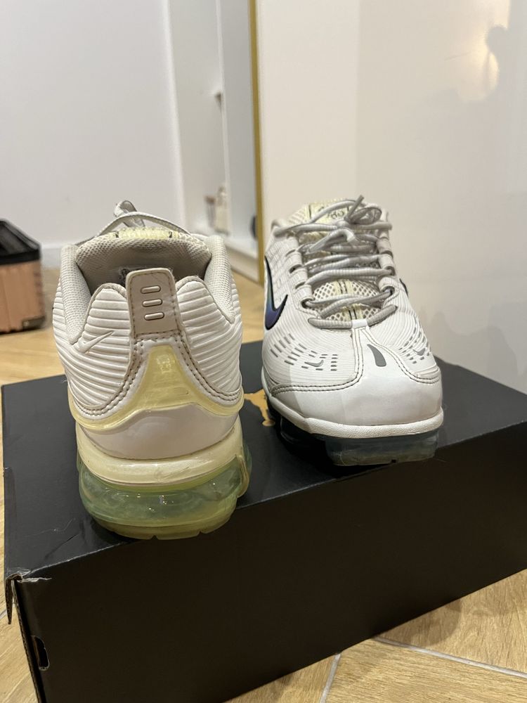 Nike air vapormax 360 r43 27.5 cm Bdb