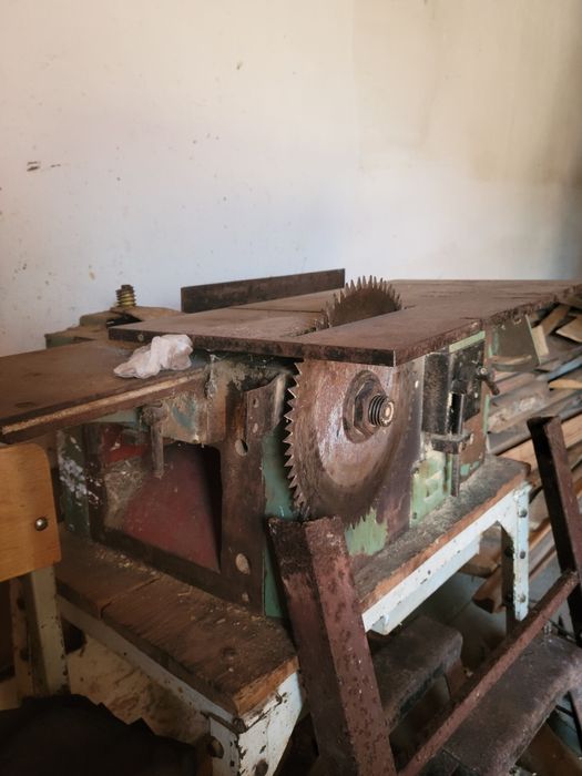 Продам станок деревообробний